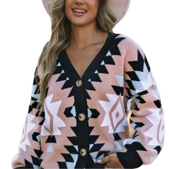 Pink oversized Aztec soft Cardigan. Women’s size XL. - Picture 2 of 6